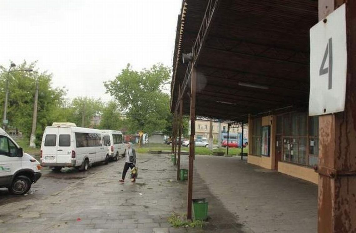 Dla kogo dworzec przy ul. Dworcowej? Dla kogo dworzec przy ul. Dworcowej?