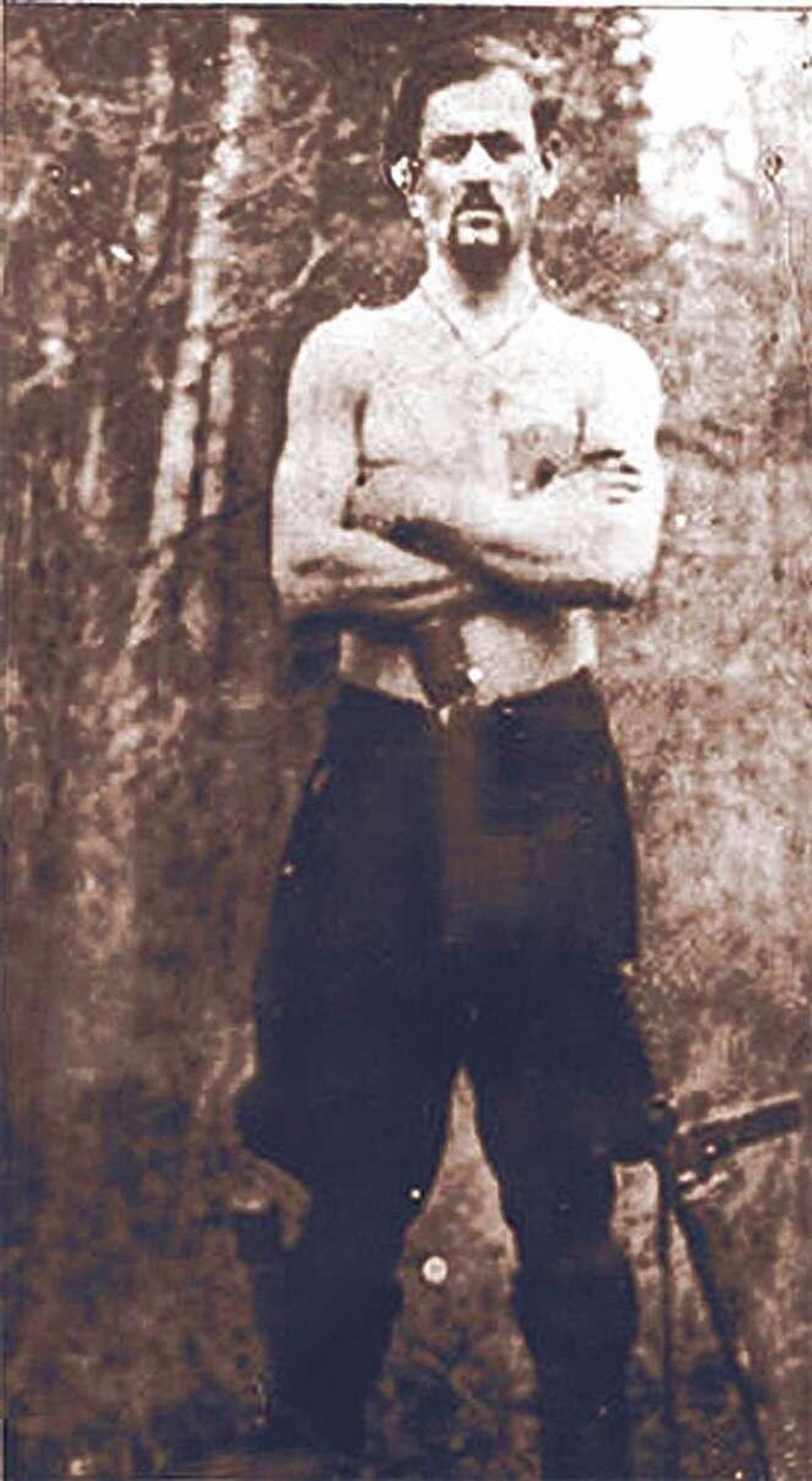 Dla nich to bohater, dla wojewody osoba symbolizująca komunizm. Nie chcą zmiany nazwy ulicy