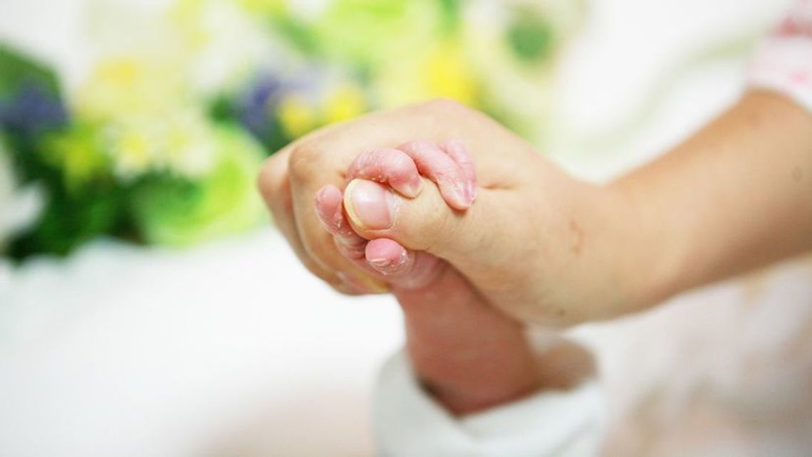 Dlaczego lubelskie szpitale jeszcze nie wracają do porodów rodzinnych?