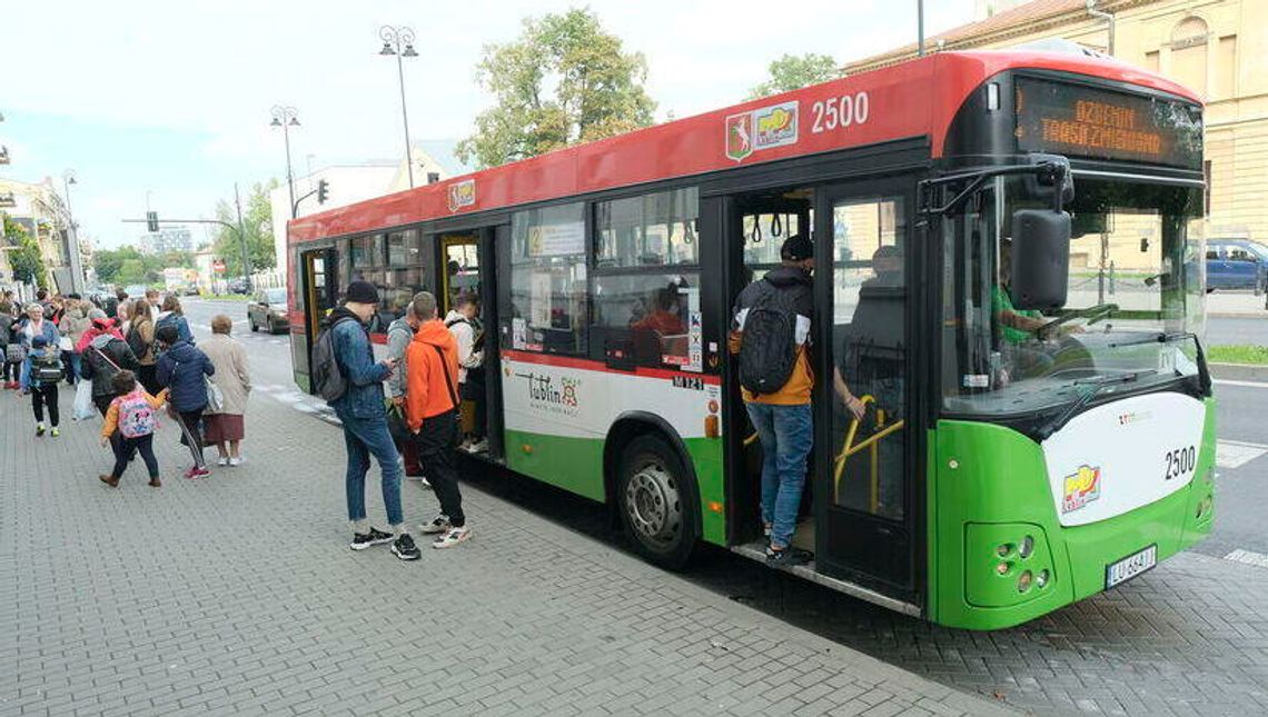 Długi weekend dla komunikacji miejskiej. Autobusy pojadą inaczej