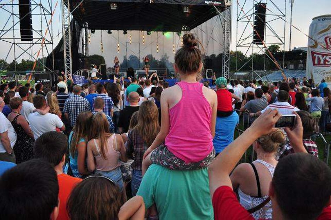 Dni Białej Podlaskiej: Honey i Raz Dwa Trzy w tym roku