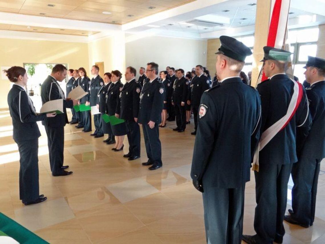 Dni Celnictwa: Awans dla 146 funkcjonariuszy