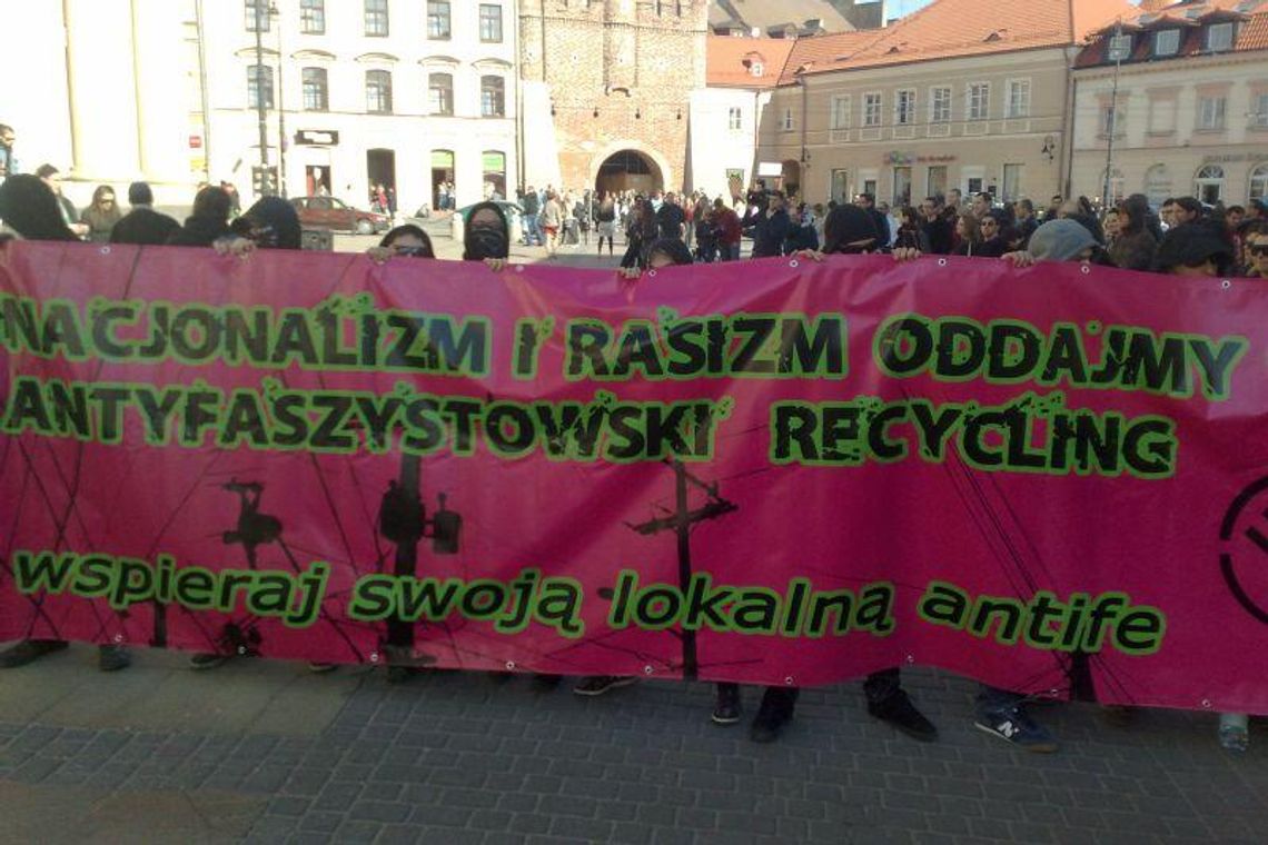 Dni Walki z Rasizmem: Manifestacja przed ratuszem Dni Walki z Rasizmem: Manifestacja przed ratuszem