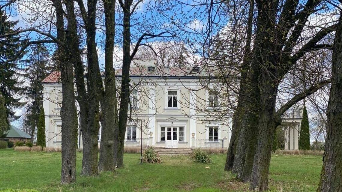 Do pałacu wprowadzi się młodzież. Jedyna taka szkoła w Polsce Do pałacu wprowadzi się młodzież. Jedyna taka szkoła w Polsce