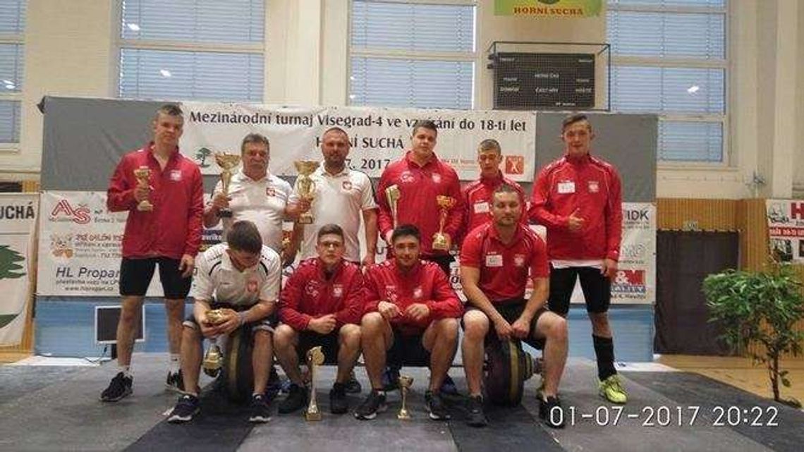 Dobry występ ciężarowców z regionu na turnieju w Czechach Dobry występ ciężarowców z regionu na turnieju w Czechach