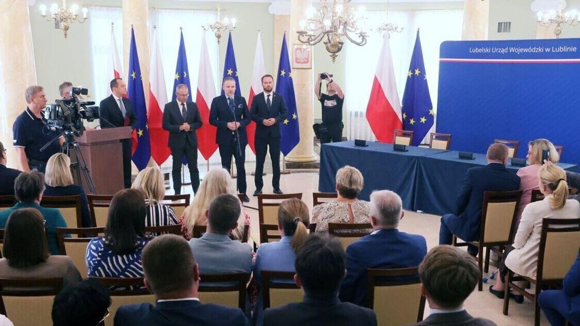 Dodatkowe 110 mln zł na drogi Dodatkowe 110 mln zł na drogi