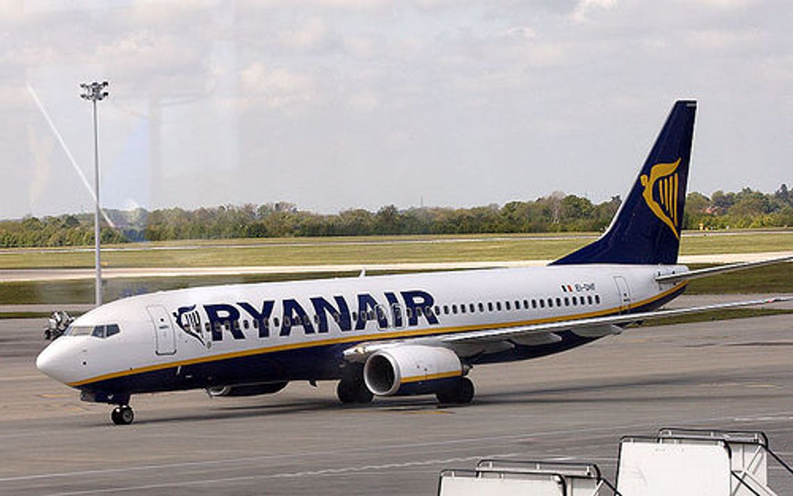 Dodatkowe opłaty w tanich liniach Ryanair 