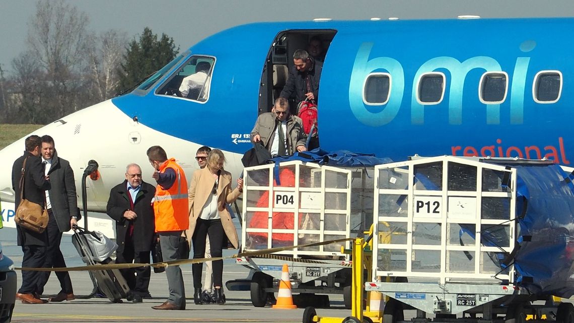 Dokąd doleci lotnisko? "Kilka rzeczy wymaga pilnego przedyskutowania"