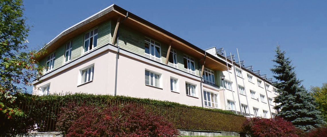 Dom, w którym zmienia się tylko adres