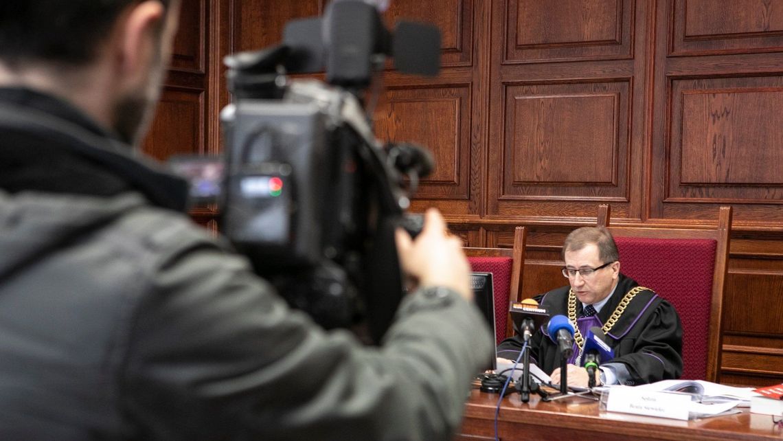 Domagali się pół miliona złotych na pomnik "żołnierza wyklętego". Sąd odrzucił roszczenia dzieci Domagali się pół miliona złotych na pomnik "żołnierza wyklętego". Sąd odrzucił roszczenia dzieci