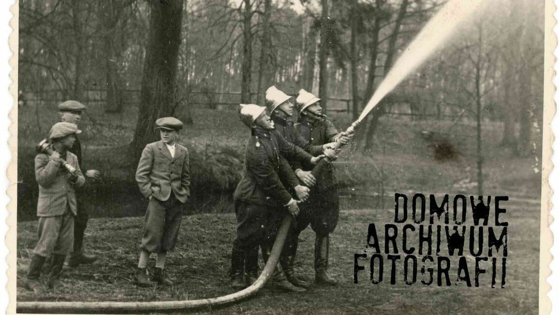 Domowe archiwum fotografii w Warsztatach Kultury Domowe archiwum fotografii w Warsztatach Kultury