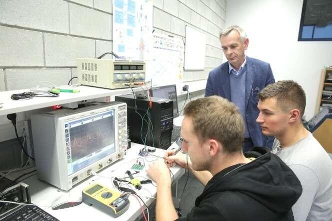 Domowe i bezprzewodowe KTG. Wynalazek studentów Politechniki Lubelskiej Domowe i bezprzewodowe KTG. Wynalazek studentów Politechniki Lubelskiej