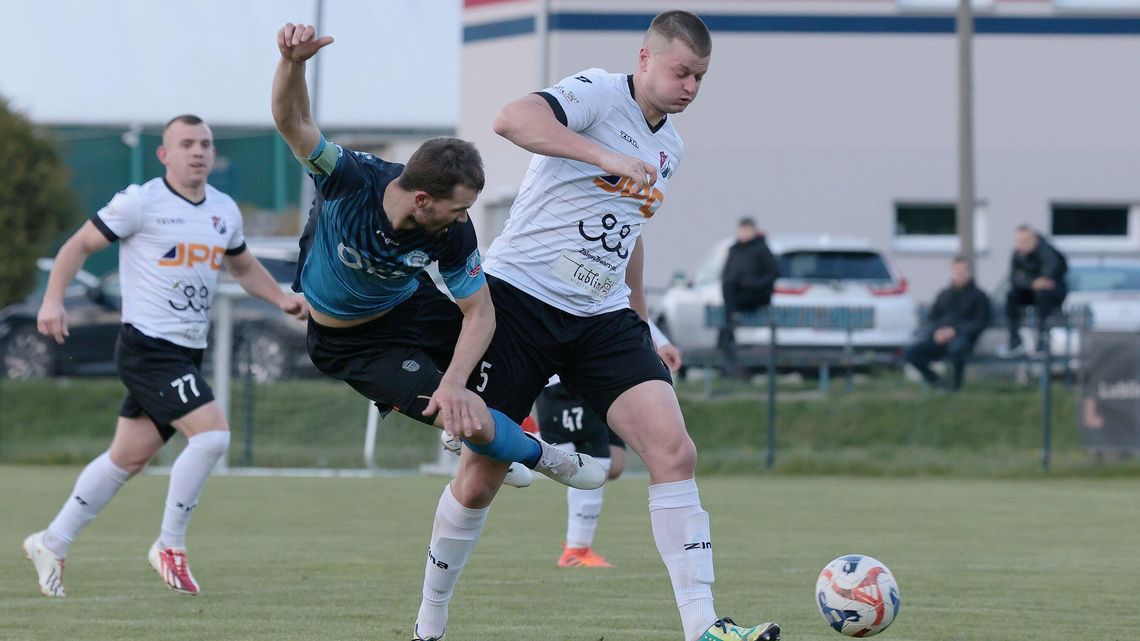 Domowe przełamanie Sygnału Lublin w starciu z LKS Stróża [zdjęcia]