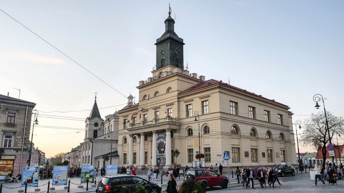 Domy w miejscu pól