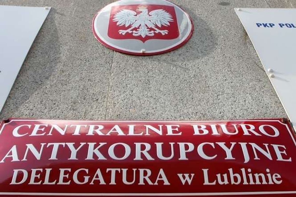 Donosy do służb będą wolne od podatku. Żeby zachęcić do informowania Donosy do służb będą wolne od podatku. Żeby zachęcić do informowania