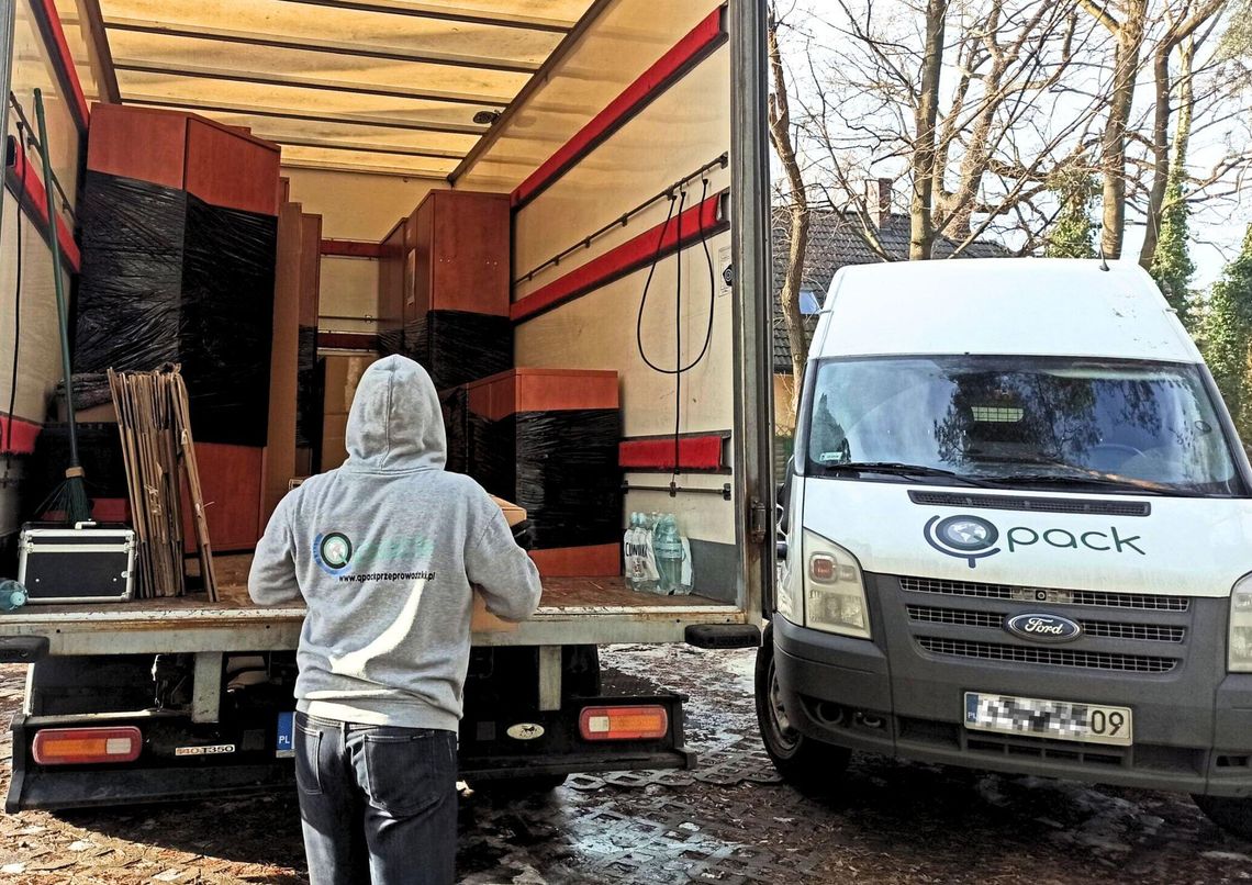 Door-to-door w przeprowadzce międzynarodowej - co obejmuje taka usługa? Firma przeprowadzkowa QPACK