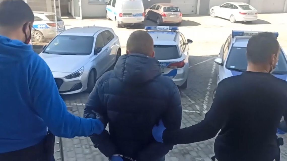 Dorosły mężczyzna proponował seks 12-latce. Matka zastawiła na niego pułapkę Dorosły mężczyzna proponował seks 12-latce. Matka zastawiła na niego pułapkę