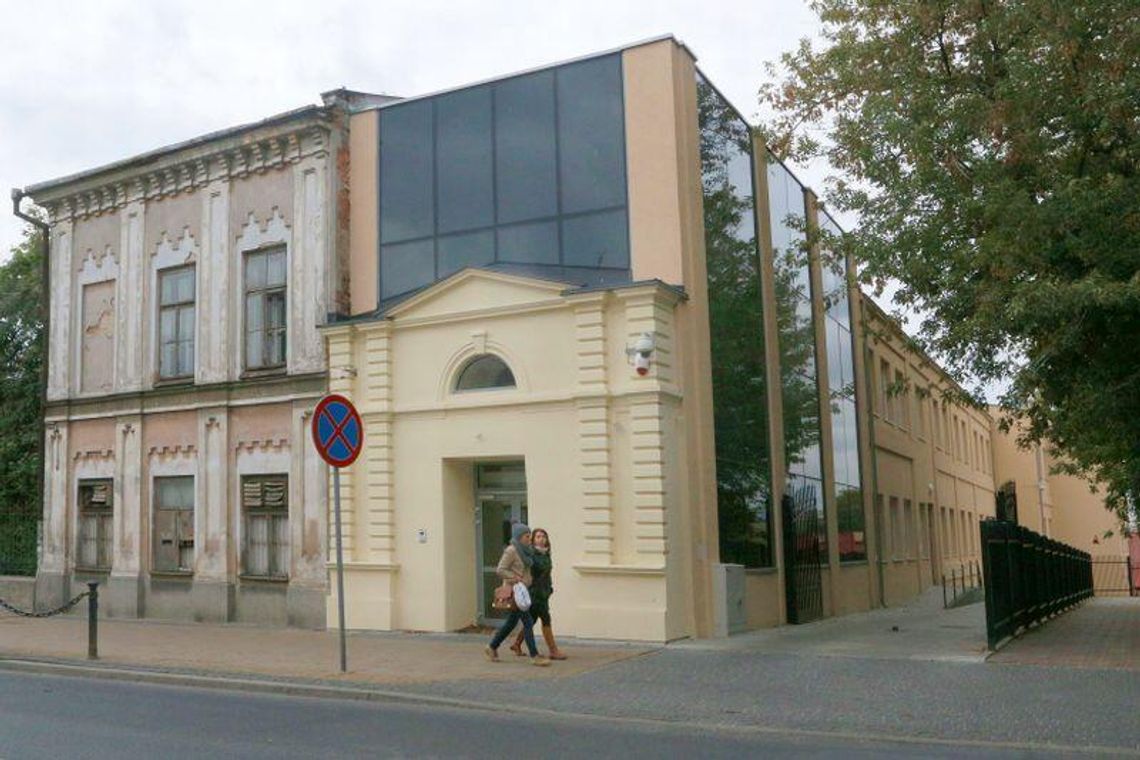 Dostają od Polaków miliony. Komu najchętniej przekazujemy pieniądze?