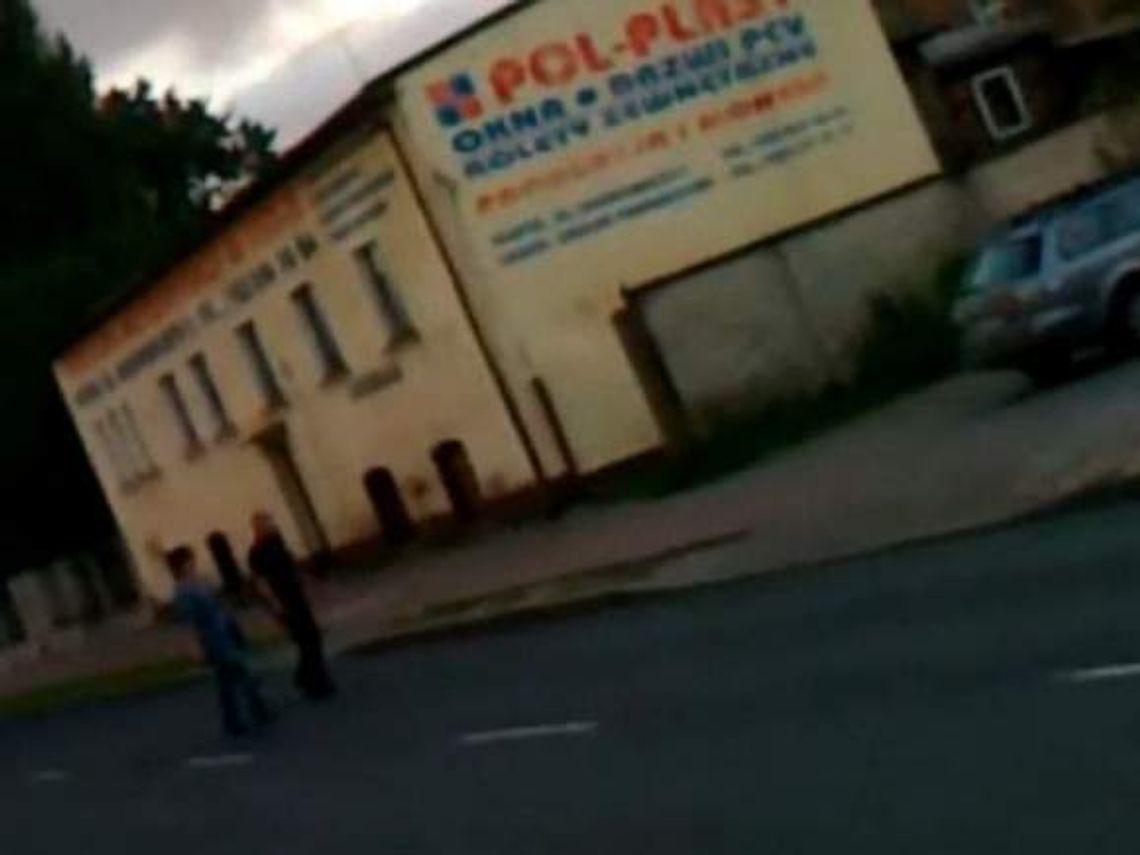 Dostał mandat, z zemsty nagrał komórką policjanta (wideo)