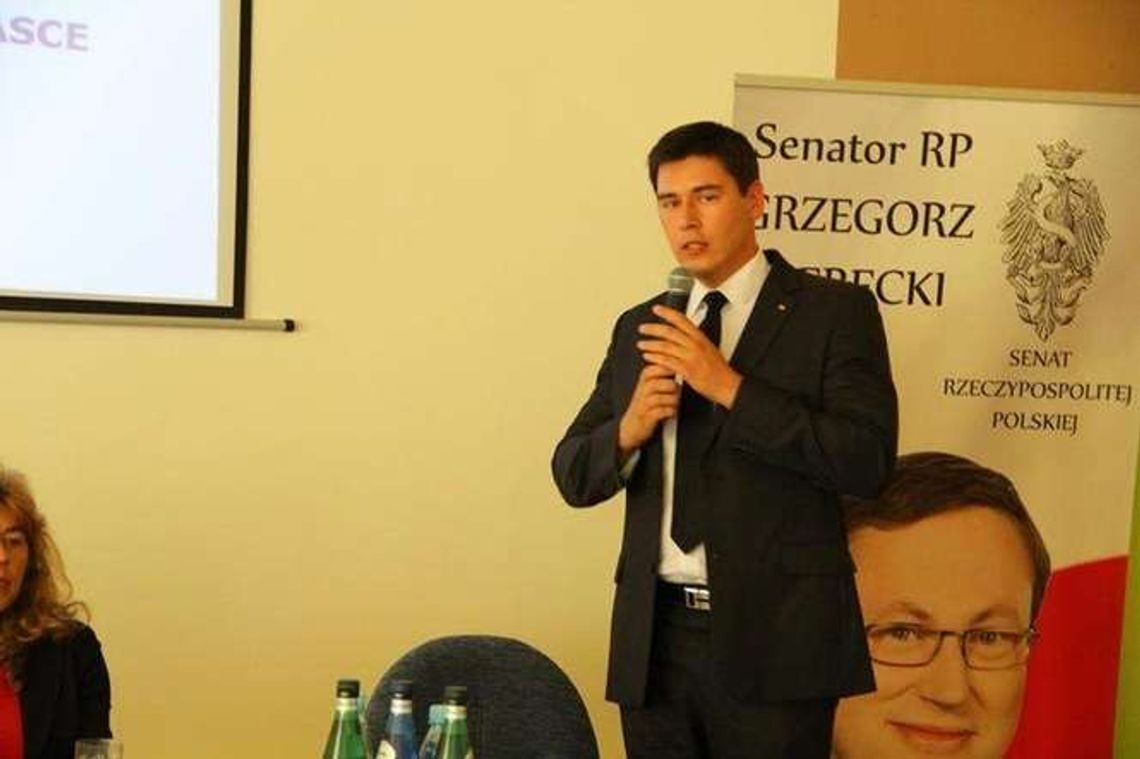 Dostali od prezydenta mieszkania bez kolejki. Prokuratura umorzyła sprawę Dostali od prezydenta mieszkania bez kolejki. Prokuratura umorzyła sprawę