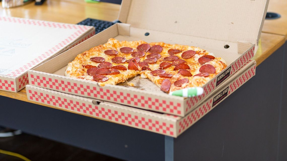 Dostawca pizzy rozwoził coś jeszcze. Grozi mu więzienie Dostawca pizzy rozwoził coś jeszcze. Grozi mu więzienie