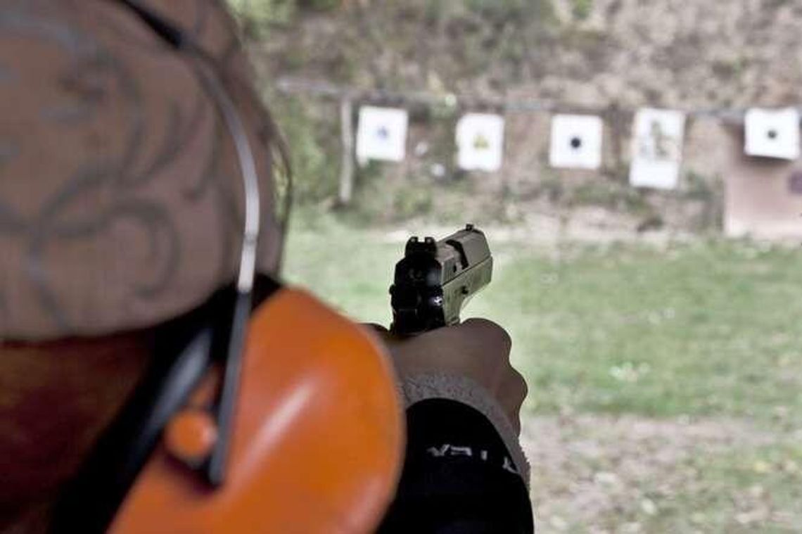 Dostęp do broni: dla kogo i do jakiej. I co się może zmienić 