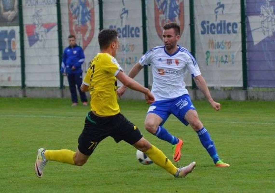 Doświadczeni zawodnicy na celowniku Motoru