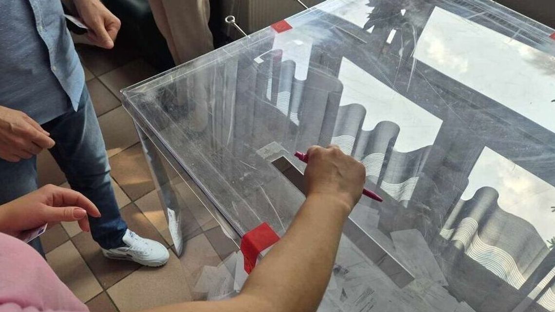 „Doszło do zamiany głosów”. Prokuratura o nieprawidłowościach w dwóch komisjach wyborczych „Doszło do zamiany głosów”. Prokuratura o nieprawidłowościach w dwóch komisjach wyborczych