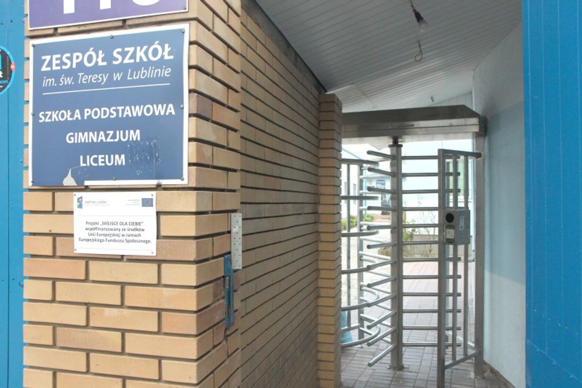 Dotacje dla szkół i przedszkoli szły m.in. na biżuterię i opony Dotacje dla szkół i przedszkoli szły m.in. na biżuterię i opony