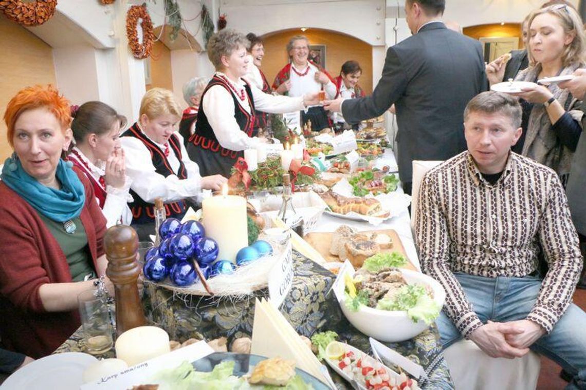 Dożynki rybackie: W Dworze Anna królowały ryby (zdjęcia)