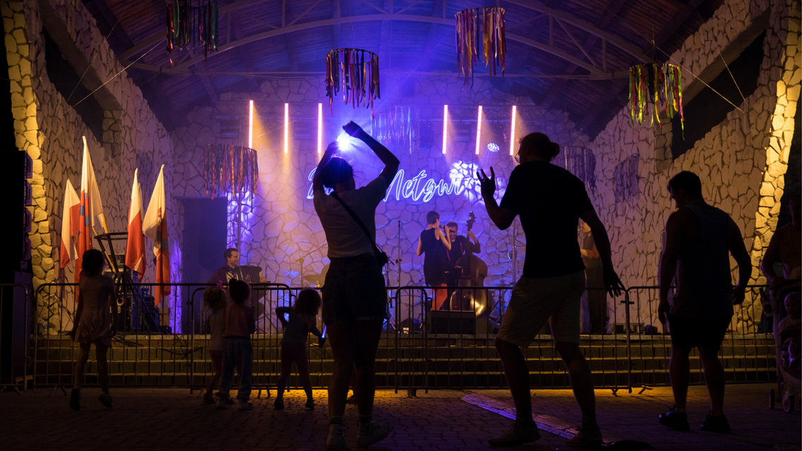 Dożynki w Mełgwi z Vox