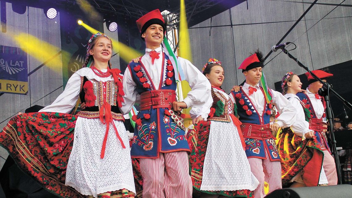 Dożynki w Nałęczowie: Nie będzie gwiazd, ale będzie dancing Dożynki w Nałęczowie: Nie będzie gwiazd, ale będzie dancing