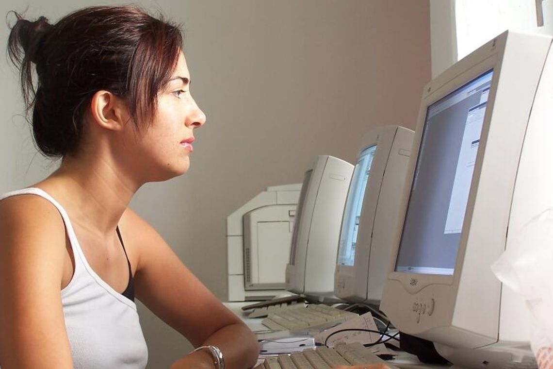 Drelów: rozdadzą 303 komputery