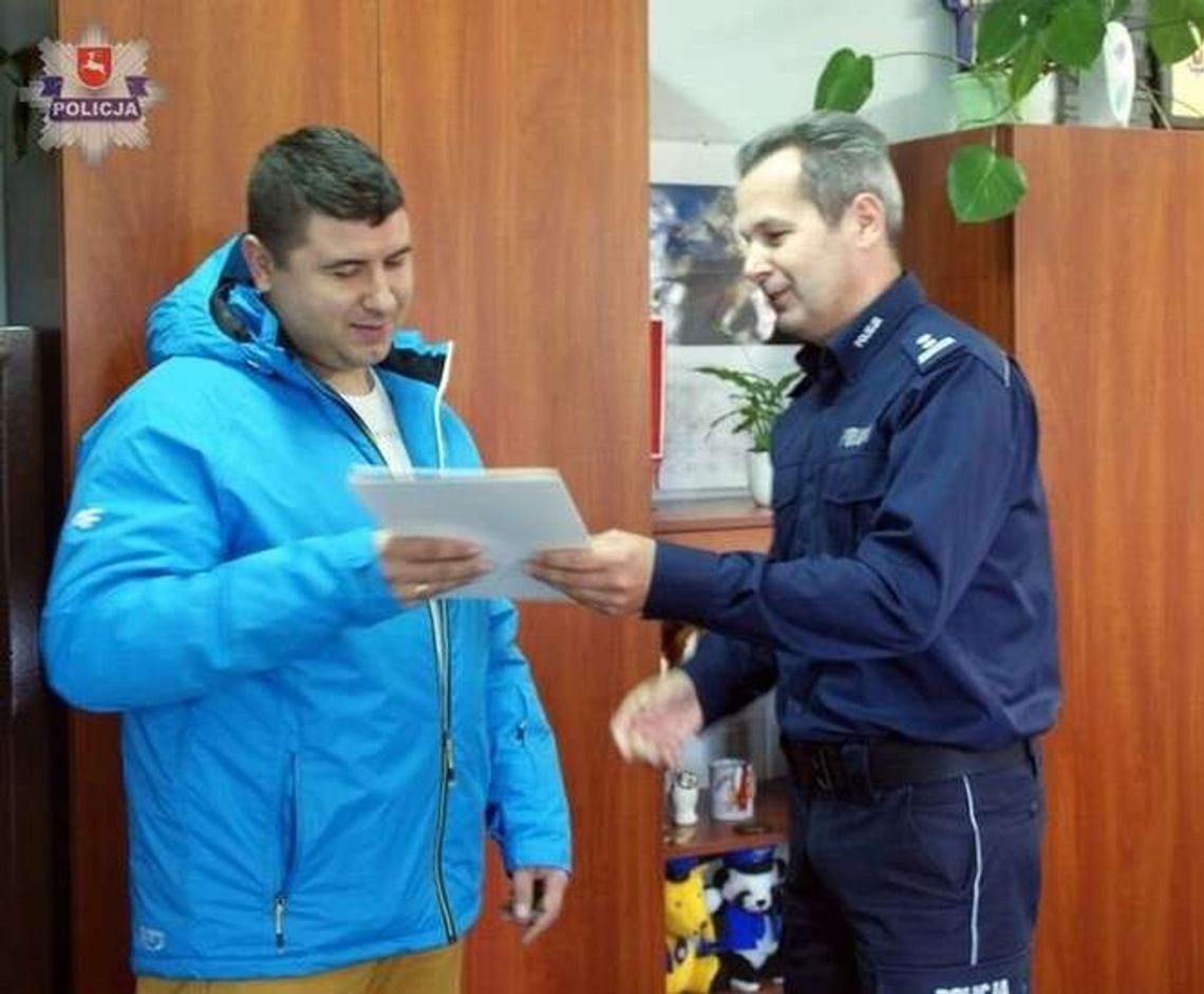 Drogą jechał pijany kierowca. Zatrzymał go pan Bartłomiej