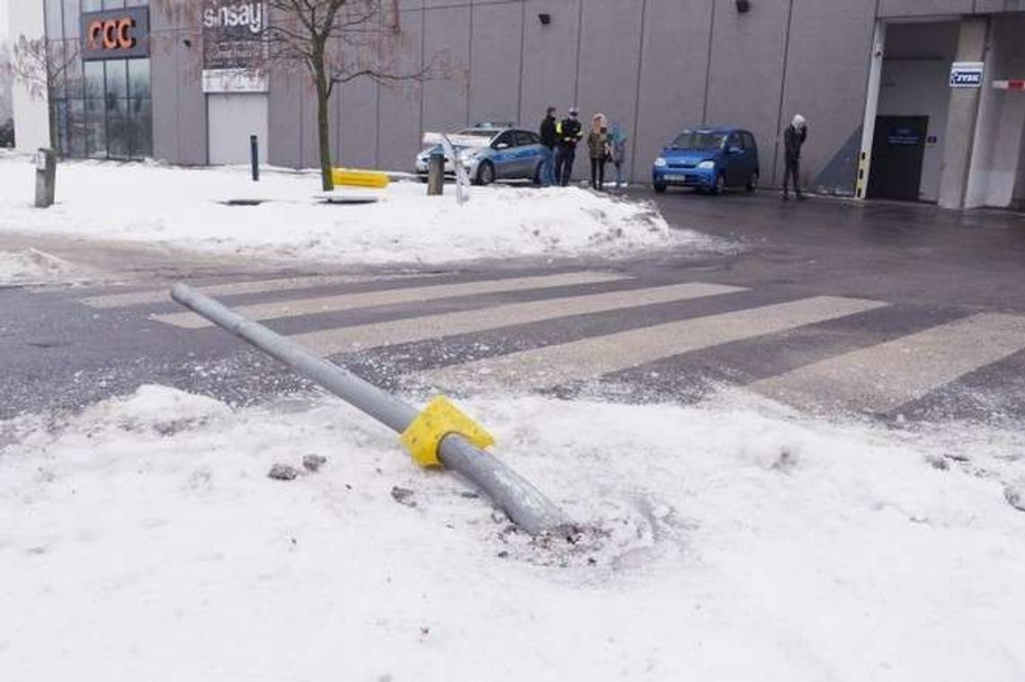 Drogi Lublina jak lodowisko. "Nie miałem możliwości żadnego manewru"