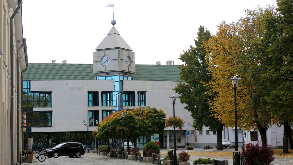 Drogi, place zabaw i nowa fontanna, czyli Lubartów planuje wydatki w 2023 r.