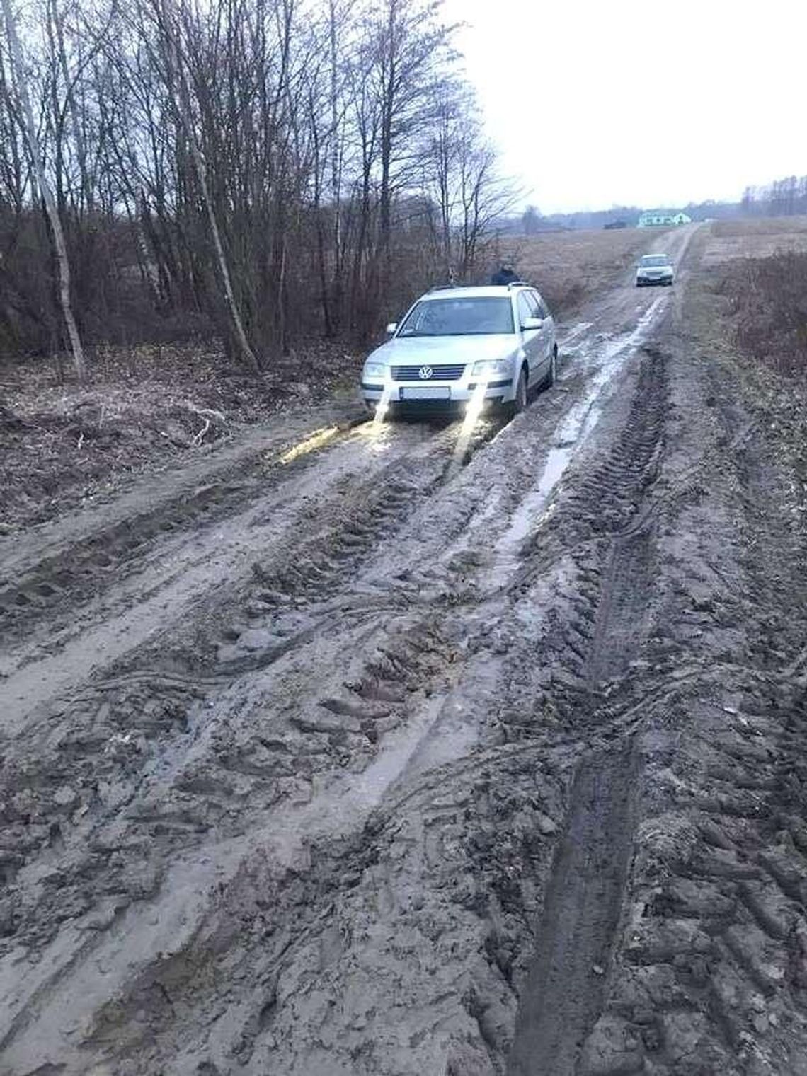 Drogi w fatalnym stanie po zimie. Wasze zdjęcia
