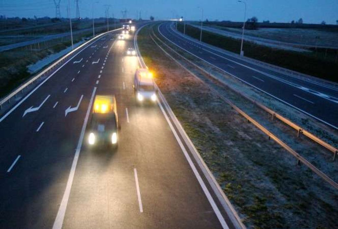 Drogowcy apelują: Pomóż złapać złodziei na S17