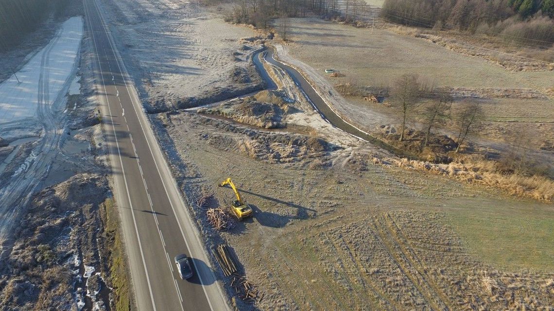 Drogowcy wykorzystują dobrą pogodę. Odcinek S19 z Lublina do Sokołowa Małopolskiego powstaje bez przeszkód [zdjęcia]