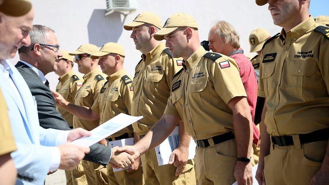 Drony i motopompy dla strażaków. Unia Europejska dała na sprzęt miliony