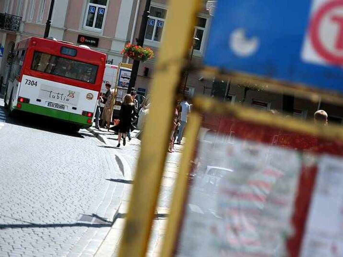Droższe bilety i mniej autobusów. Od 1 kwietnia drożej komunikacją miejską