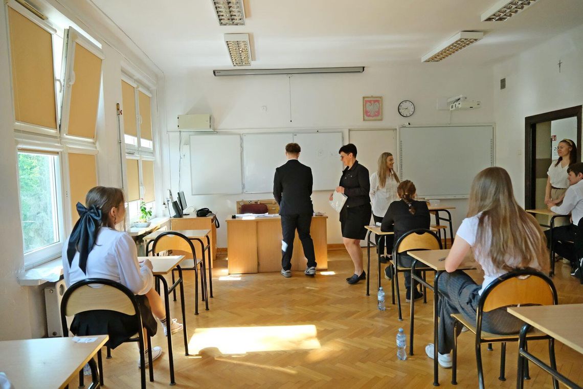 Drugi egzamin już za nimi. Ósmoklasiści zmierzyli się z matematyką