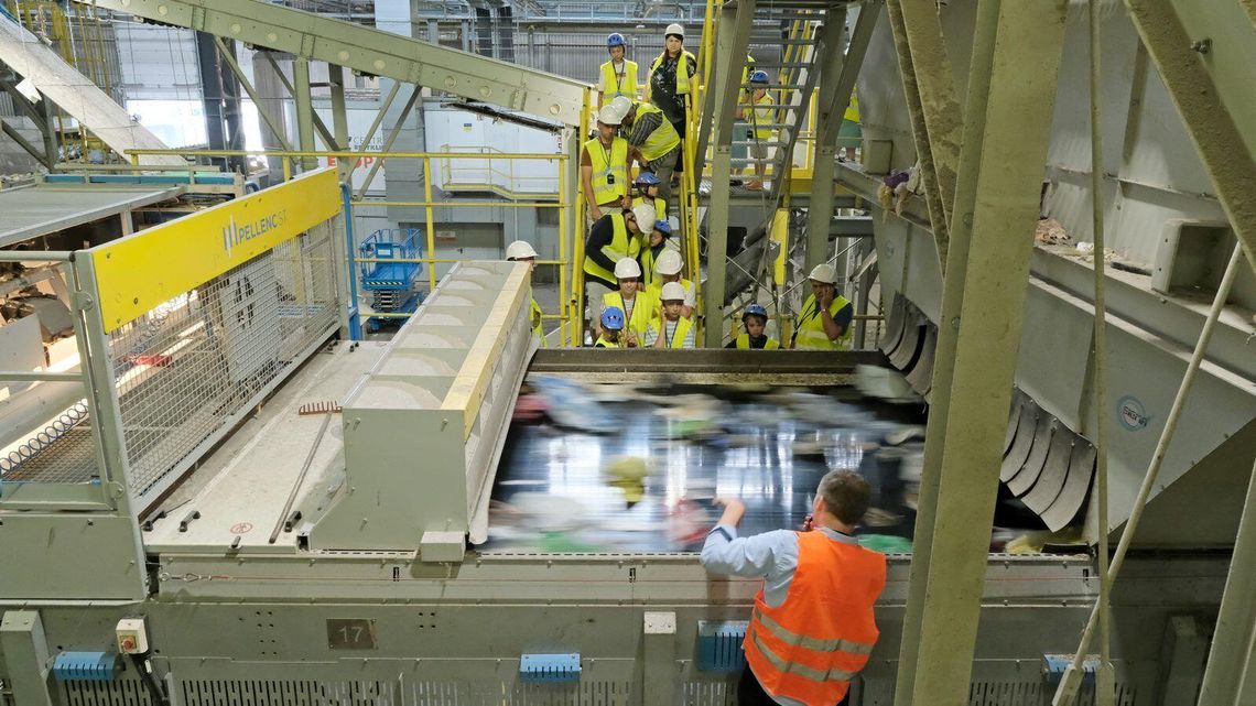 Drugie życie śmieci. „Zawodowcy” na tropie recyklingu