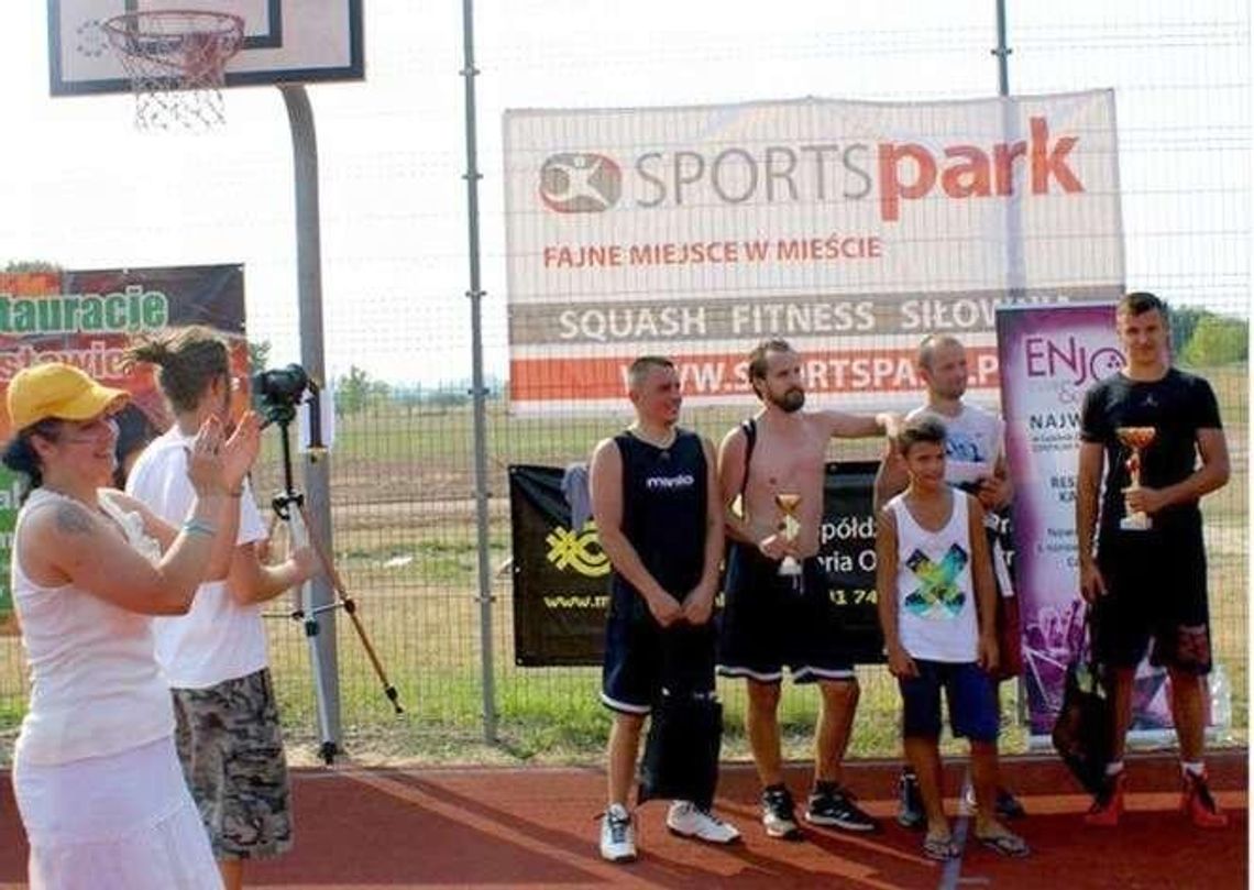 Drużyna OCB wygrała Chonabibe Streetball Cup