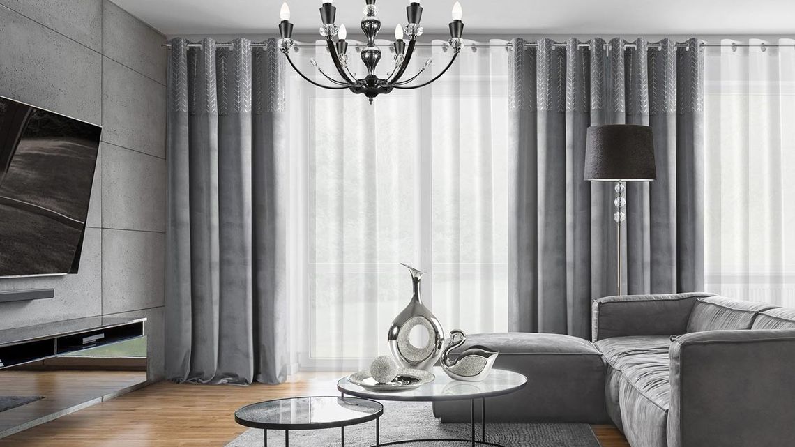 Duże okna - jakie firany wybrać, żeby nie przytłoczyć wnętrza?