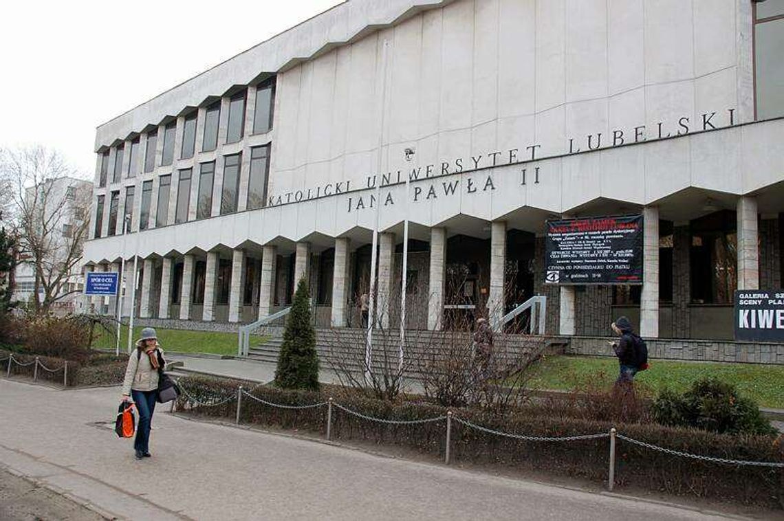 Duże zainteresowanie nauką na Uniwersytecie Otwartym KUL Duże zainteresowanie nauką na Uniwersytecie Otwartym KUL