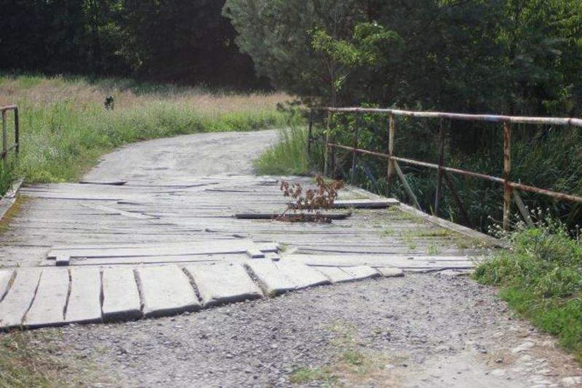 Dużo pism, mało działania, a most popada w ruinę Dużo pism, mało działania, a most popada w ruinę