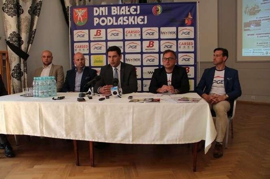 Duży koncern sponsoruje Dni Białej Podlaskiej. Wystąpią m.in. Varius Manx i Agnieszka Chylińska Duży koncern sponsoruje Dni Białej Podlaskiej. Wystąpią m.in. Varius Manx i Agnieszka Chylińska