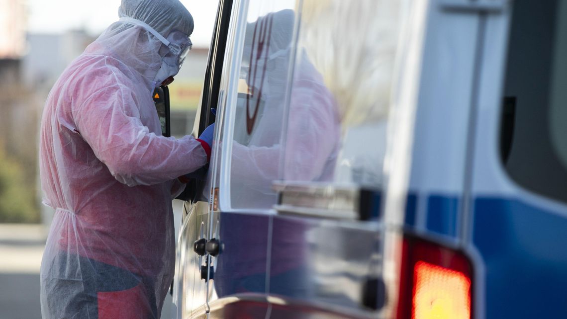 Dwa nowe przypadki koronawirusa w woj. lubelskim. U jednego z pacjentów źródło zakażenia nieznane Dwa nowe przypadki koronawirusa w woj. lubelskim. U jednego z pacjentów źródło zakażenia nieznane