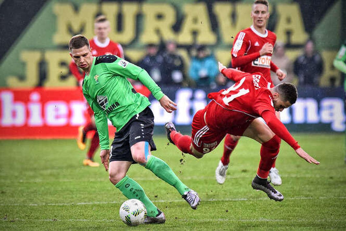 Dwa punkty na początek. Moc jest, skuteczności brak